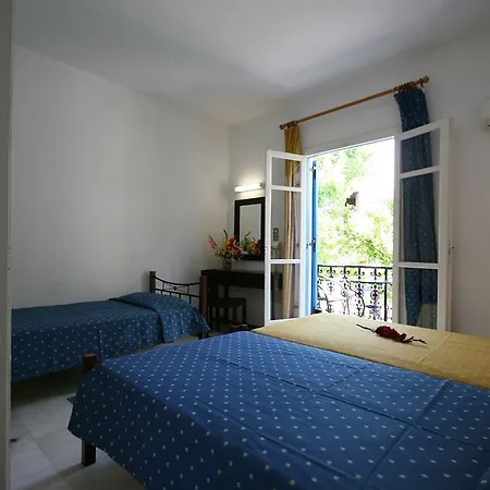 Hotel Mare Naxia 2*