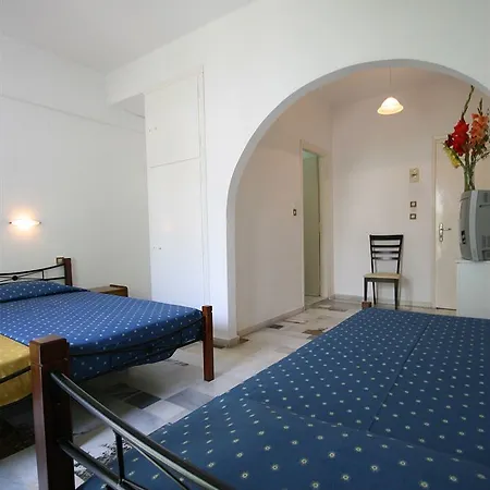 Mare Naxia Hotel 2*