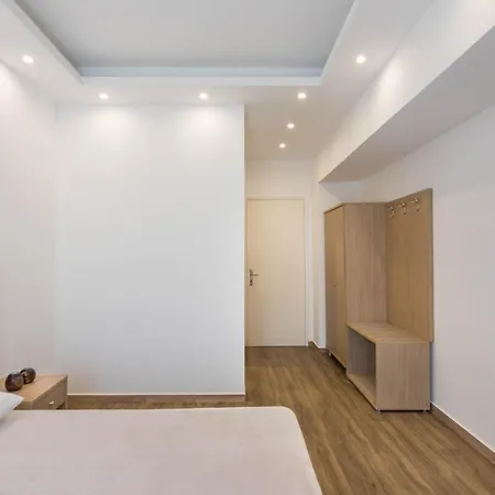 Mare Naxia Hotel