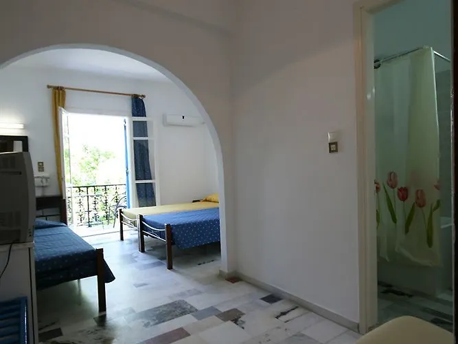 Mare Naxia Naxos City